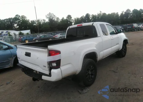 2022 Toyota Tacoma Sr5 V6 z USA, uszkodzony, nr VIN 3TYSZ5AN7NT076636